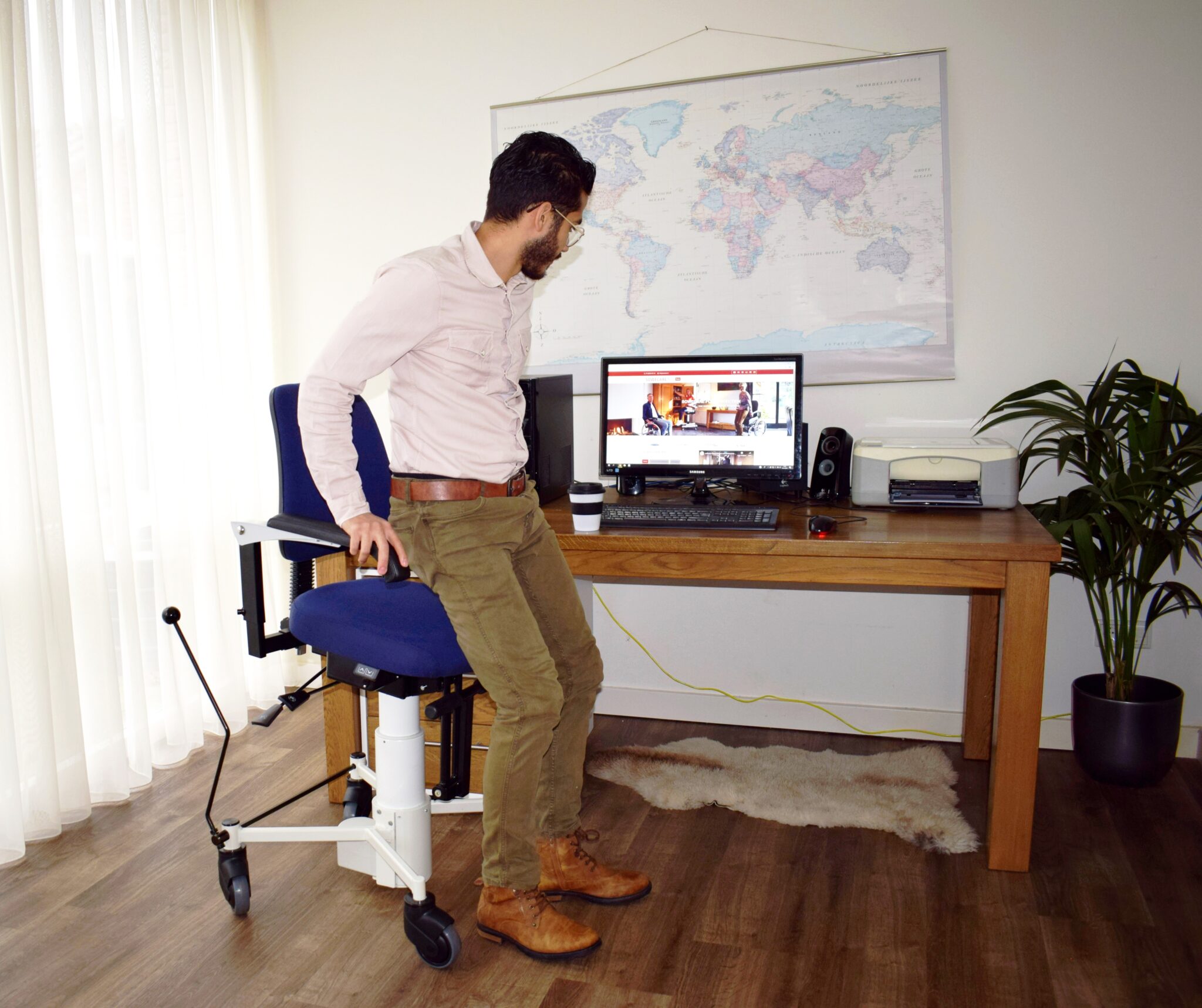 Maximum Mobility LeTriple Basic: Maximum mobility for a comfortable work environment ...